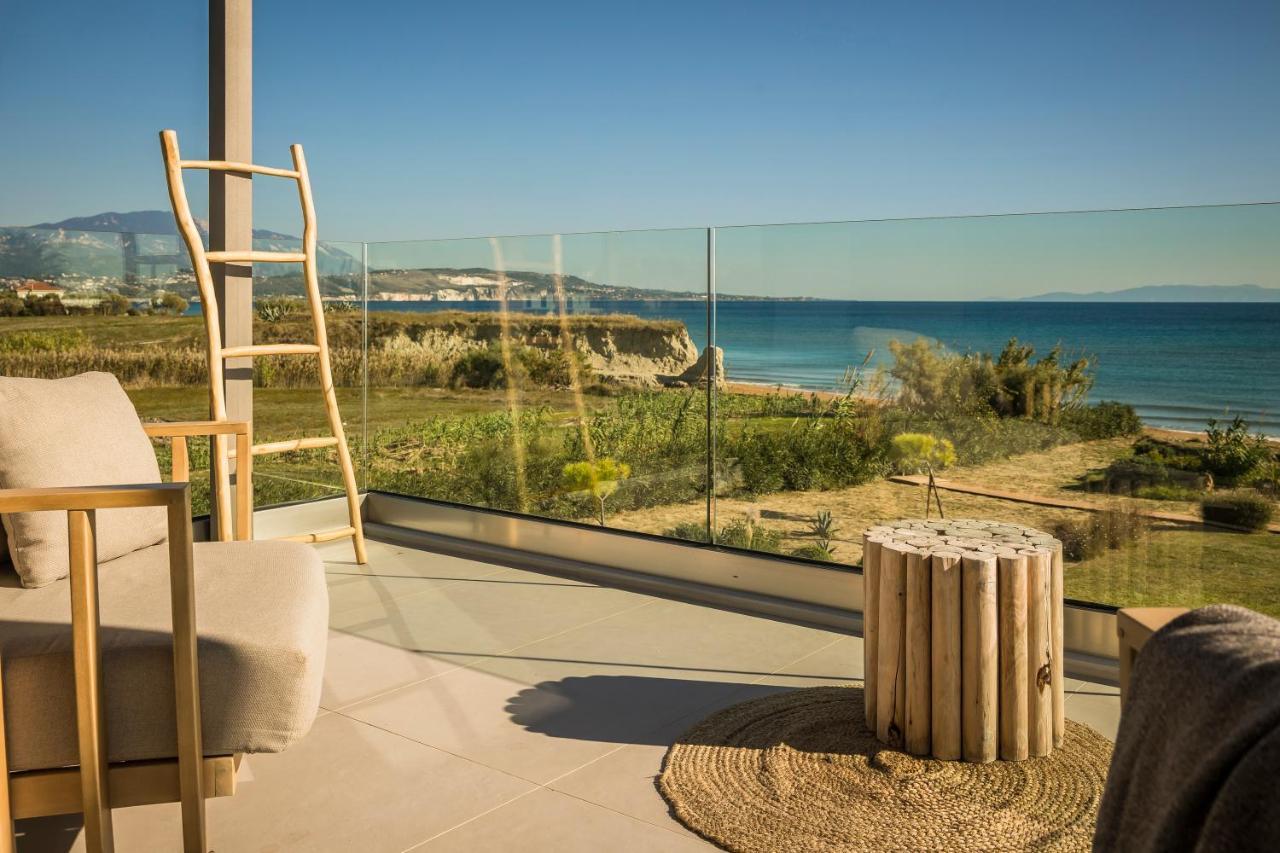 Thalassa Suite-Grand Blue Beach Residence Lixouri Exterior photo