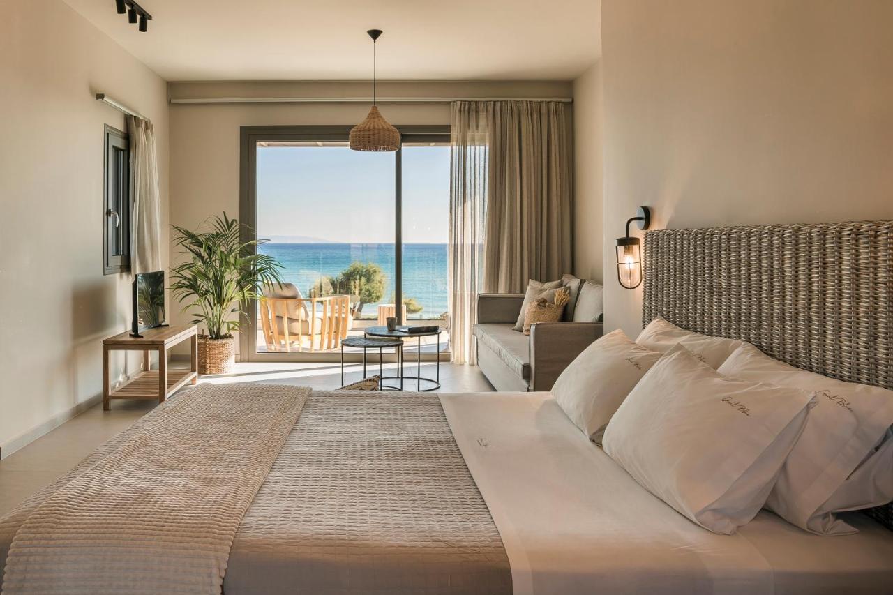 Thalassa Suite-Grand Blue Beach Residence Lixouri Exterior photo