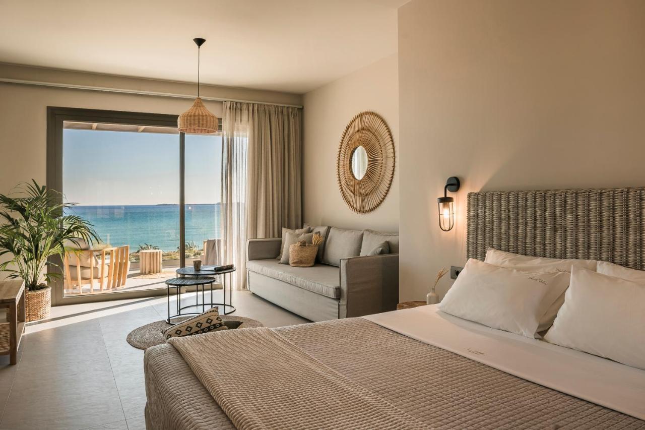 Thalassa Suite-Grand Blue Beach Residence Lixouri Exterior photo